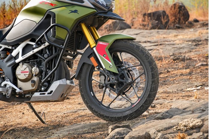 TVS Apache RTX front-wheel